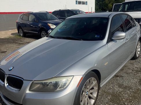 Used 2011 BMW 328i Sedan RWD image 1