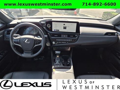 Used 2025 Lexus ES 300h w/ Premium Package FWD image 15