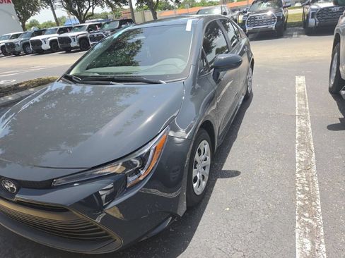 Used 2026 Toyota Corolla LE FWD image 4