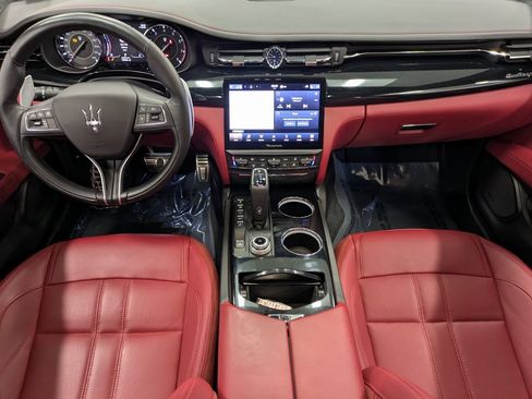 Used 2022 Maserati Quattroporte Modena Q4 image 23