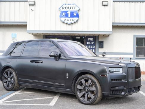 Used 2019 Rolls-Royce Cullinan AWD/4WD image 3