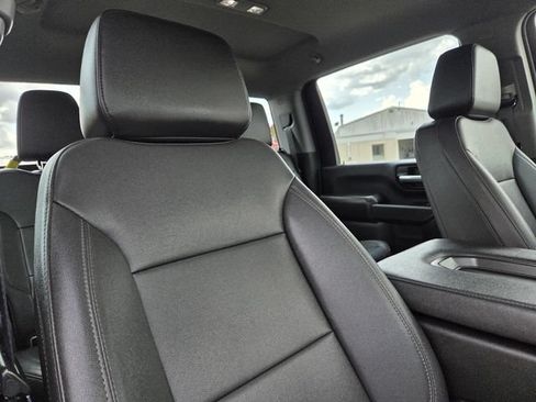 Used 2023 Chevrolet Silverado 2500 W/T AWD/4WD image 33