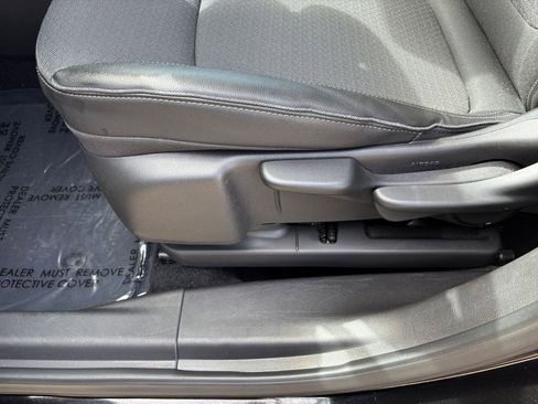 Used 2025 Buick Encore GX Preferred image 23