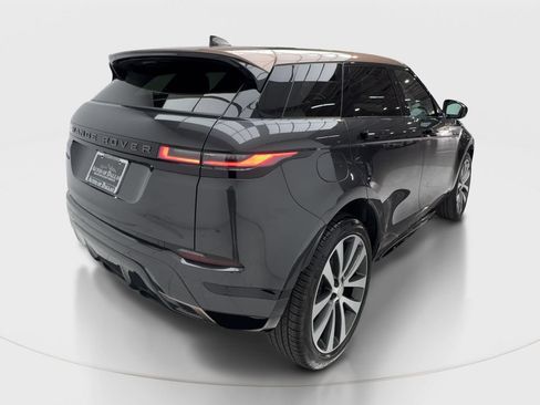 Used 2025 Land Rover Range Rover Evoque Dynamic SE AWD/4WD image 7