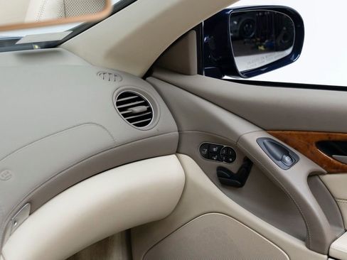 Used 2009 Mercedes-Benz SL 550 image 52