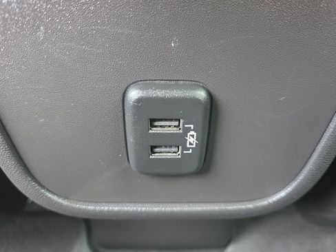 Used 2024 Chevrolet Equinox LT AWD/4WD image 19