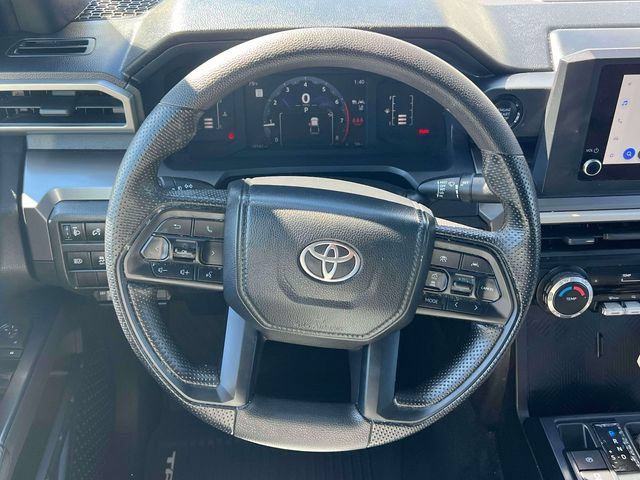 Used 2024 Toyota Tacoma SR5 AWD/4WD image 17