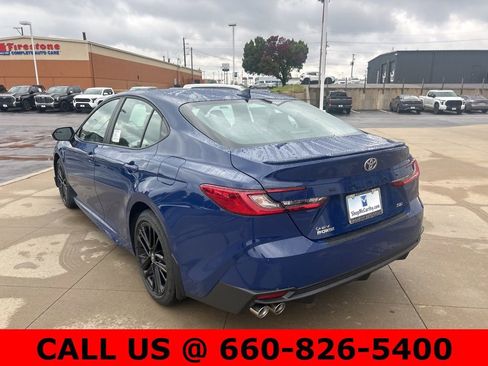 New 2026 Toyota Camry SE image 8