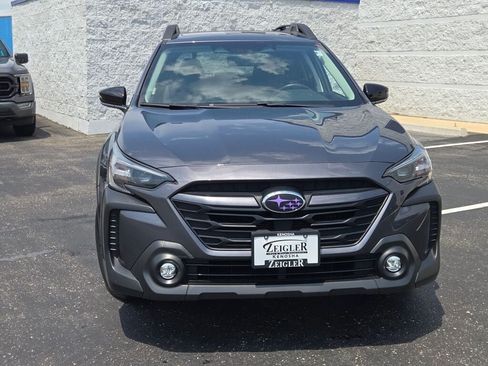 Certified 2024 Subaru Outback Premium w/ Popular Package #1 AWD/4WD image 4