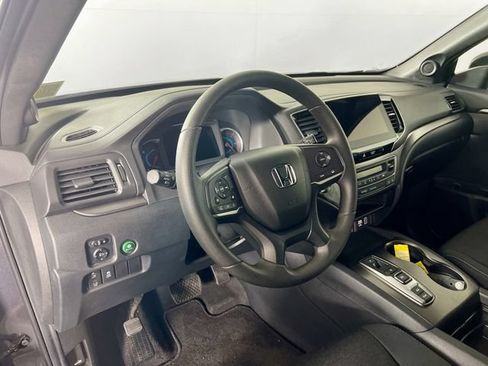 Used 2021 Honda Passport Sport image 10