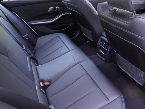 Used 2023 BMW 330i Sedan w/ Premium Package RWD image 35