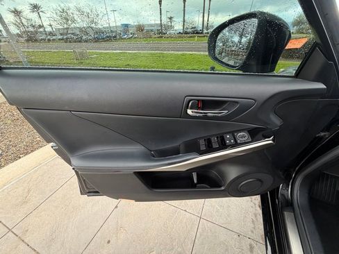 Used 2015 Lexus IS 250 AWD image 23