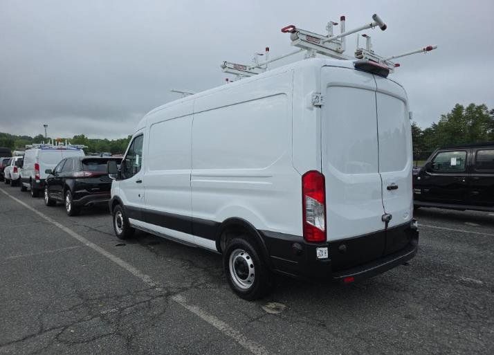 Used 2019 Ford Transit 250 148 Medium Roof RWD image 6