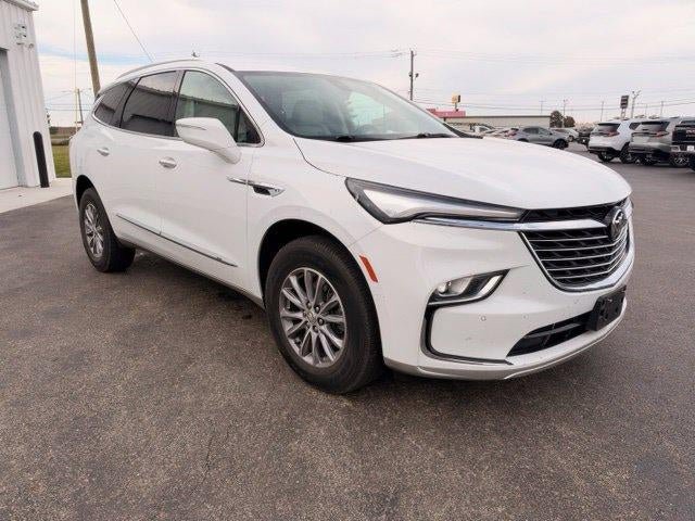 Used 2023 Buick Enclave Essence AWD/4WD image 8
