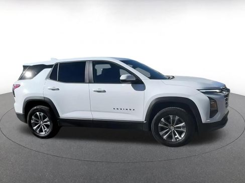 Used 2025 Chevrolet Equinox LT image 15