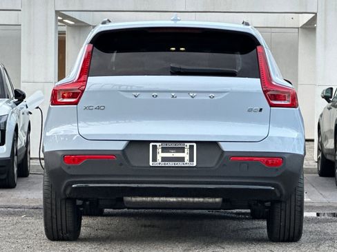 New 2026 Volvo XC40 B5 Plus w/ Climate Package image 6