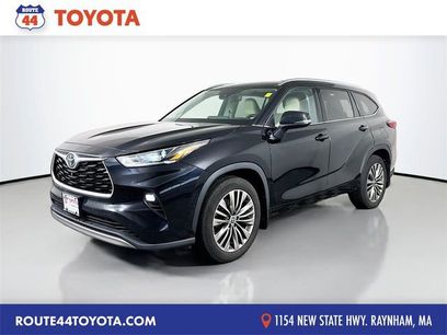 Used 2022 Toyota Highlander Platinum