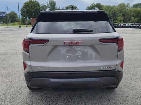 Used 2026 GMC Terrain AT4 w/ Convenience Package III AWD/4WD image 5