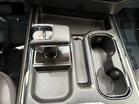 Used 2024 Chevrolet Silverado 1500 ZR2 image 34