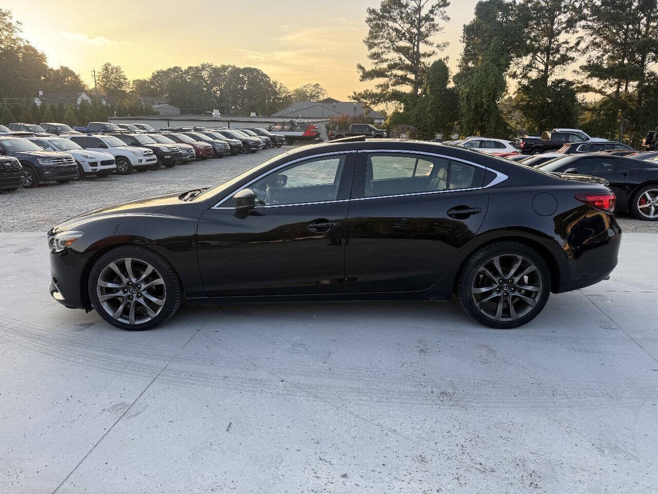 Used 2017 MAZDA MAZDA6 Grand Touring FWD image 4