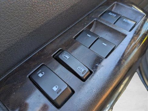 Used 2016 Ford F250 Platinum w/ FX4 Off-Road Package image 10