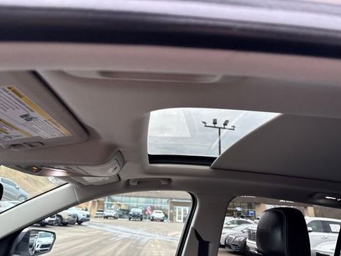 Used 2019 GMC Terrain Denali w/ Advanced Safety Package image 12