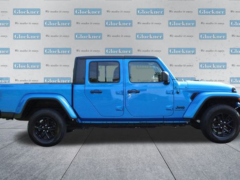 Used 2021 Jeep Gladiator Sport AWD/4WD image 4