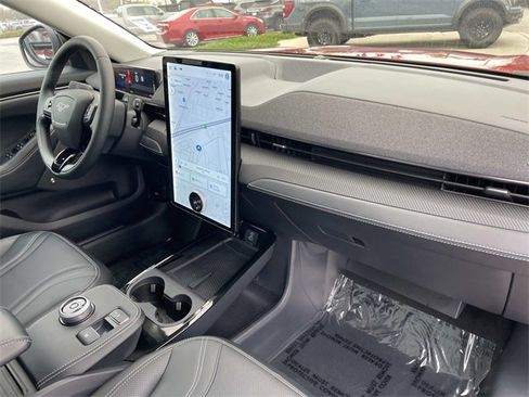 Used 2023 Ford Mustang Mach-E Premium image 35