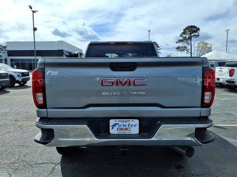 New 2026 GMC Sierra 2500 Pro image 4