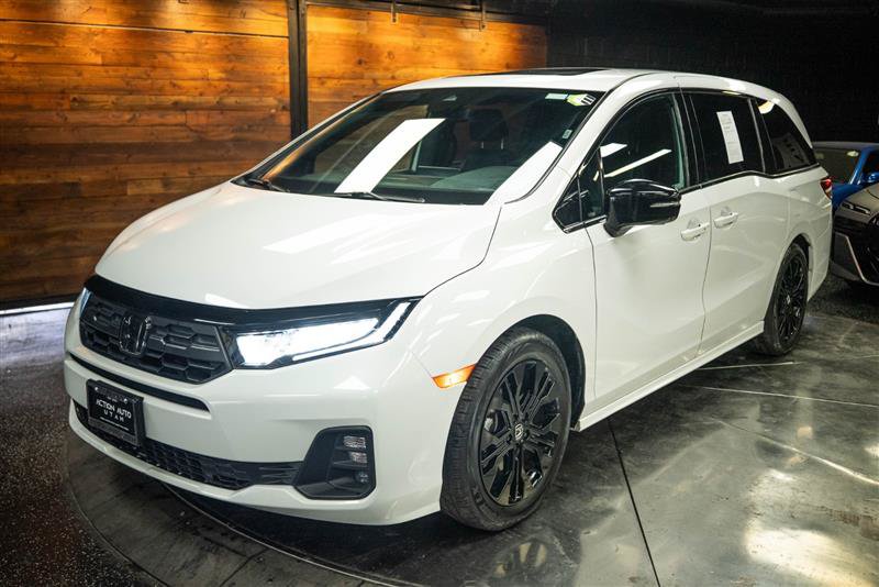 Used 2025 Honda Odyssey Sport-L image 2