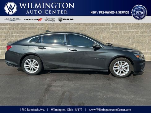 Used 2016 Chevrolet Malibu LT FWD image 1
