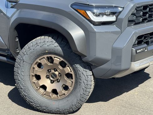 New 2026 Toyota 4Runner Trailhunter AWD/4WD image 10