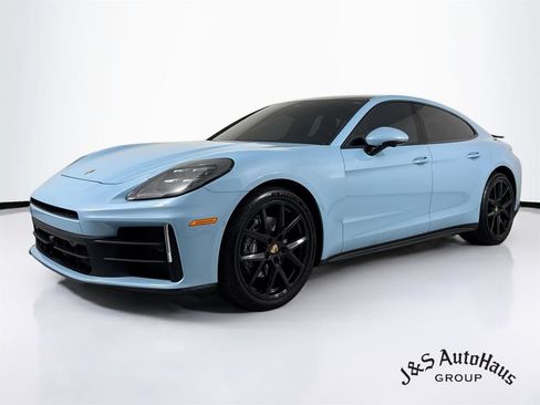 Used 2025 Porsche Panamera w/ Premium Package RWD image 3