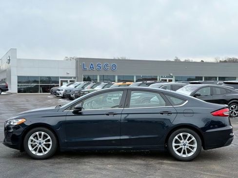 Certified 2020 Ford Fusion SE image 38