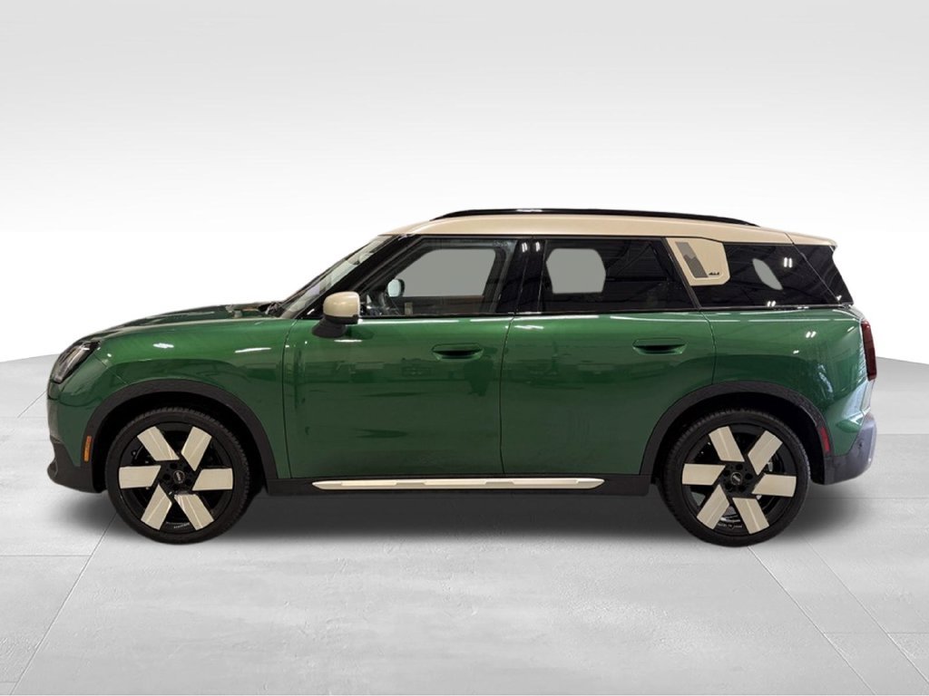 Certified 2026 MINI Cooper Countryman S w/ Comfort Package Max AWD/4WD image 2
