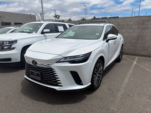 Used 2025 Lexus RX 350 w/ Convenience Package AWD/4WD image 2