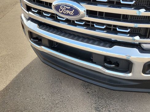 New 2026 Ford F250 XLT w/ XLT Premium Package AWD/4WD image 7