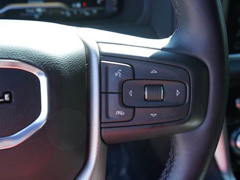 Used 2023 GMC Yukon Denali AWD/4WD image 25
