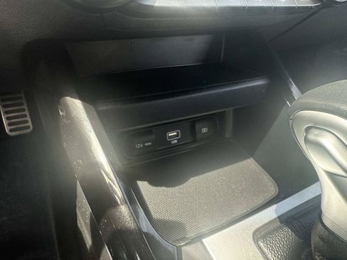 Used 2023 Kia Forte GT-Line FWD image 28