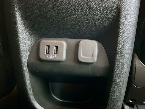 Used 2021 Chevrolet Colorado ZR2 AWD/4WD image 33