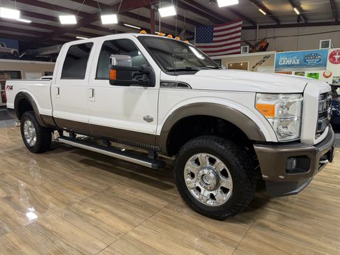 Used 2016 Ford F350 King Ranch AWD/4WD image 3