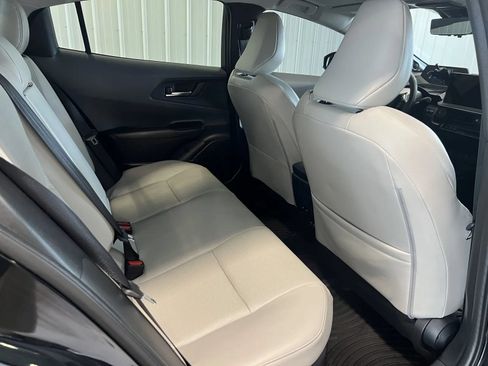Used 2024 Toyota Prius Limited w/ Limited Premium Package FWD image 22