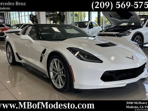 Used 2018 Chevrolet Corvette Grand Sport RWD image 1