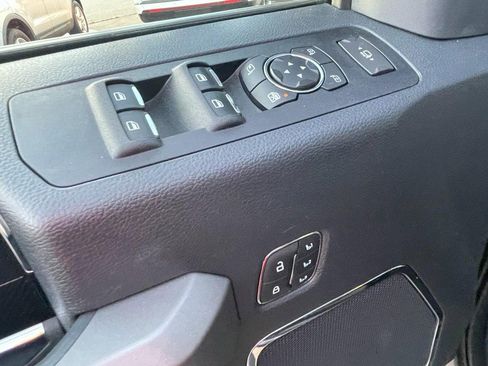 Used 2022 Ford F350 Platinum image 28