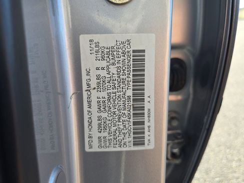 Used 2019 Honda Accord EX image 31