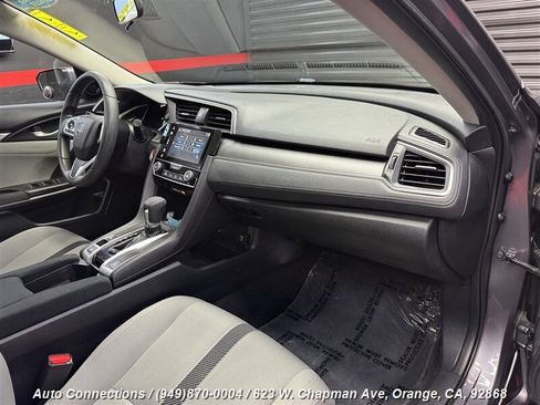 Used 2018 Honda Civic EX image 10