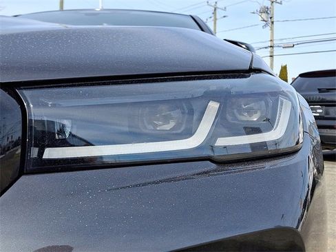 Used 2023 BMW M5 w/ Competition Package image 9