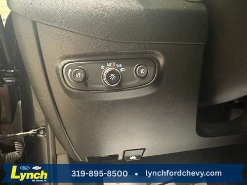 Used 2020 Chevrolet Equinox LT AWD/4WD image 17