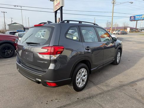 Used 2022 Subaru Forester CVT image 6