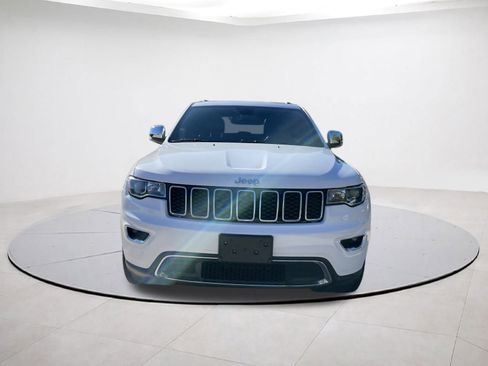 Certified 2021 Jeep Grand Cherokee Limited w/ Luxury Group II image 2